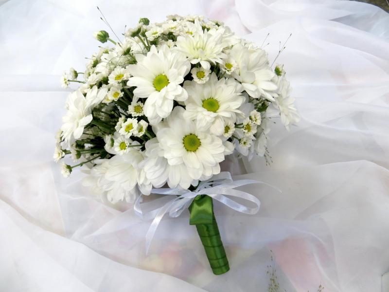 Свадебный букет из хризантем фото